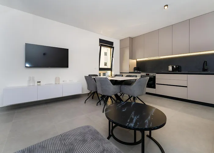 Solace Horizon * 扎达尔