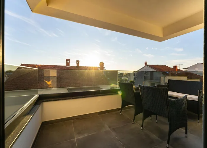 Solace Horizon * 扎达尔